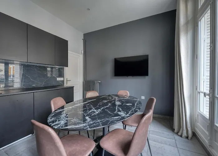 Apartment Av Experiences - Bugeaud Luxury *